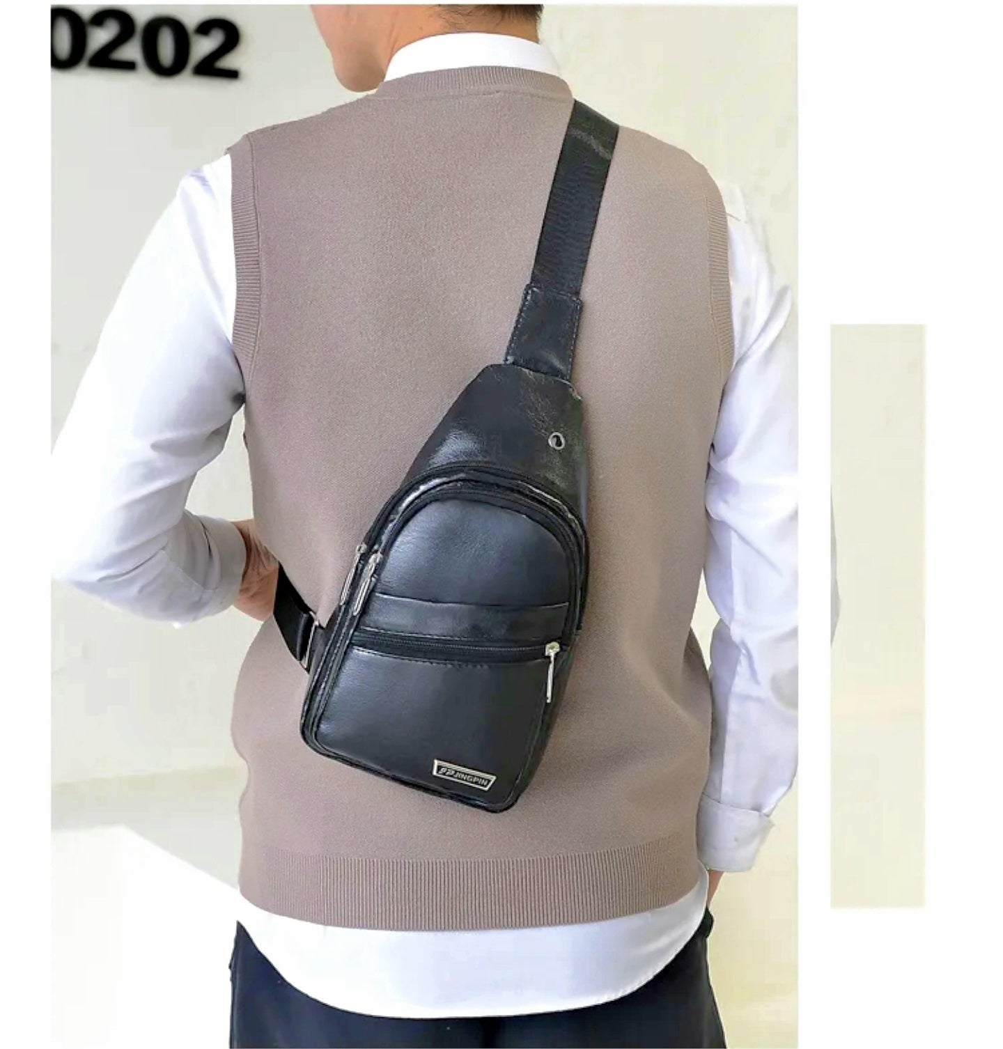 Men's Crossbody Bags Men's Usb Chest Bag Designer Messenger Bag Leather Shoulder Bags Diagonal Package 2022 New Back Pack Travel